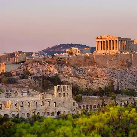 Back To Tradition, By The Acropolis! * Athens